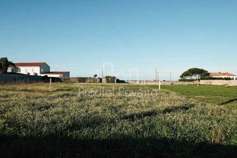 Terreno para Venda em Aver-O-Mar, Amorim e Terroso Foto 1