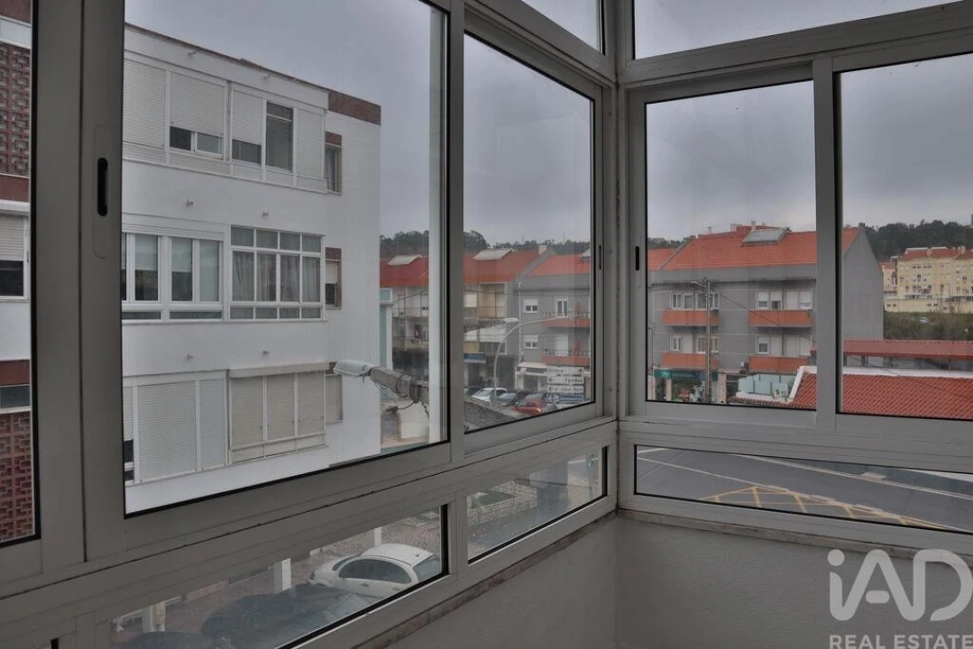 Apartamento T2 para Venda em Ramada e Caneças Foto 14