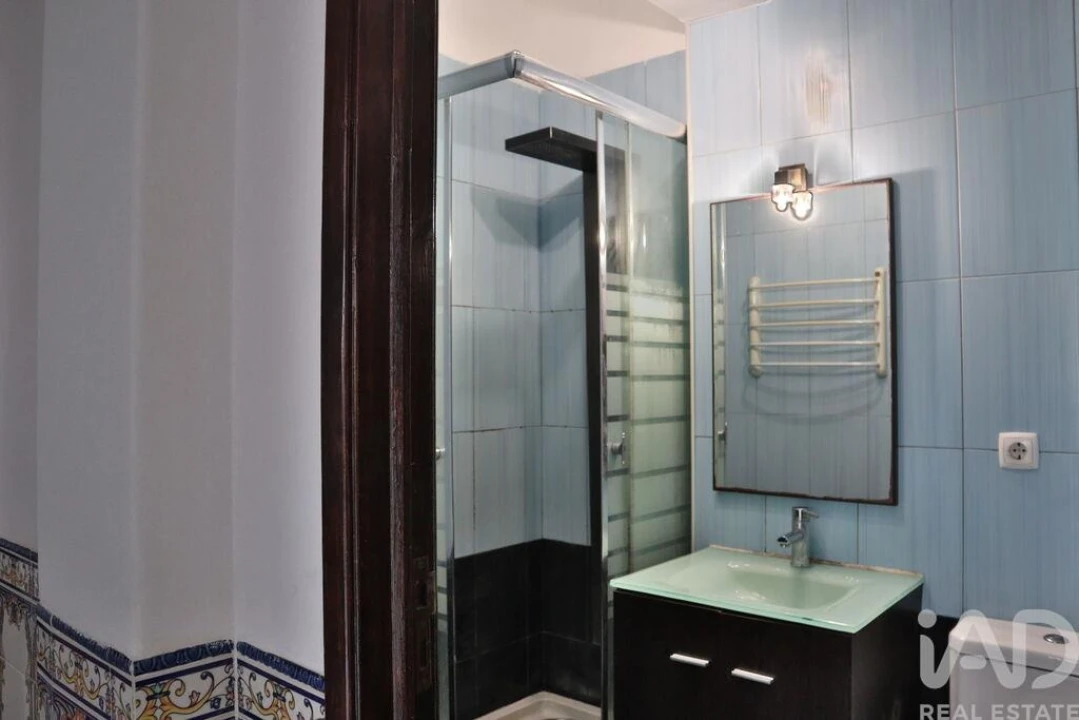 Apartamento T2 para Venda em Ramada e Caneças Foto 18