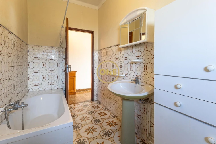 Apartamento T2 para Venda em Vila Verde dos Francos Foto 14