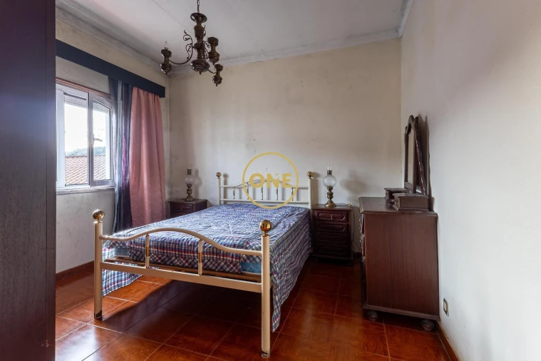 Apartamento T2 para Venda em Vila Verde dos Francos Foto 8