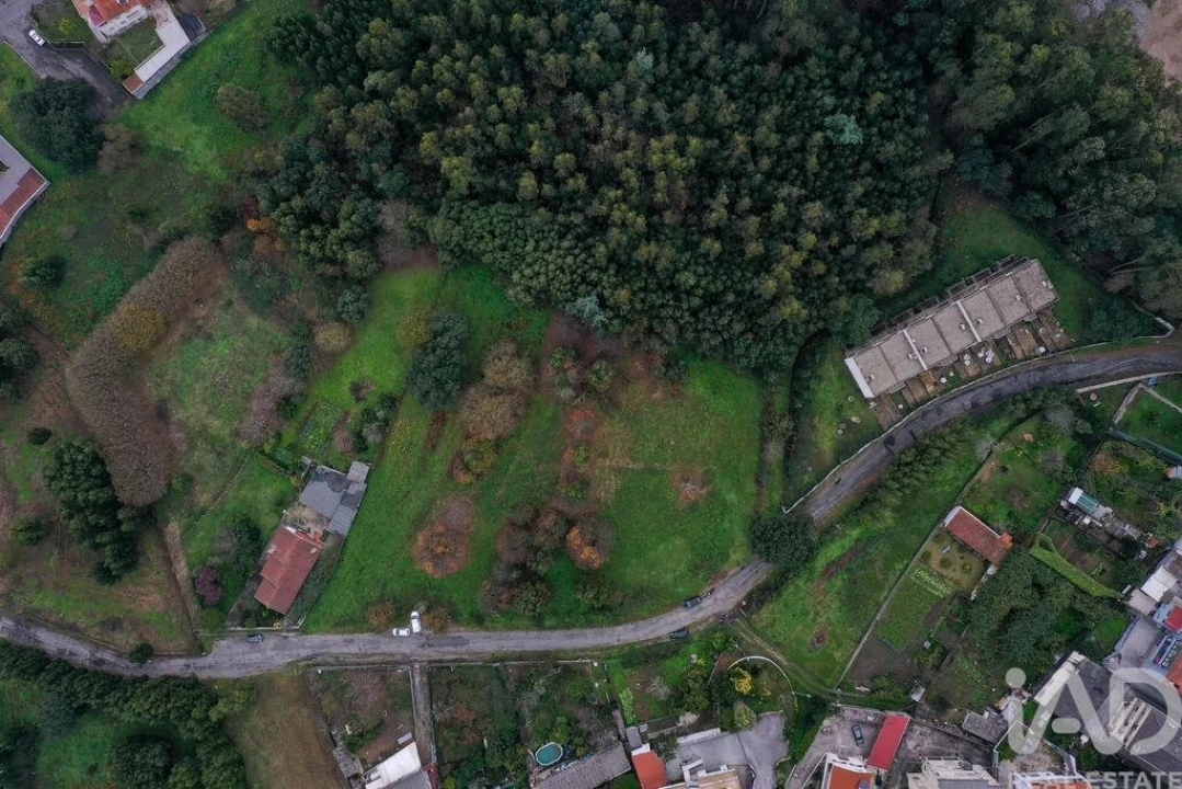 Terreno para Venda em Vilar de Andorinho Foto 7