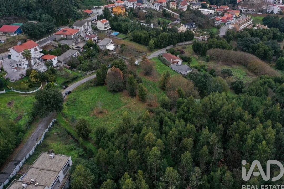 Terreno para Venda em Vilar de Andorinho Foto 14