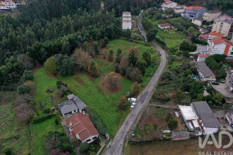 Terreno para Venda em Vilar de Andorinho Foto 6