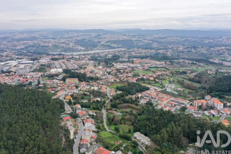 Terreno para Venda em Vilar de Andorinho Foto 12