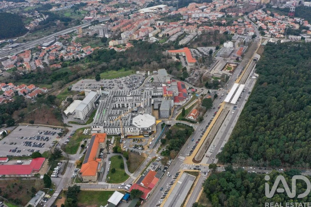 Terreno para Venda em Vilar de Andorinho Foto 10