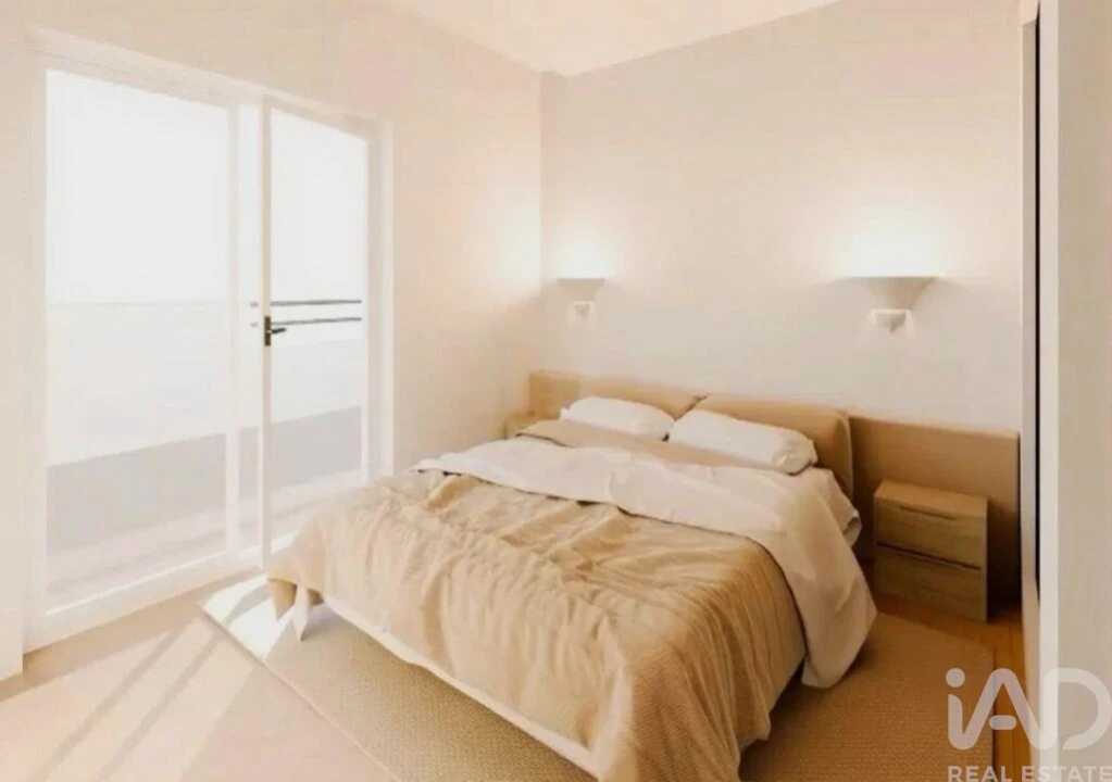 Apartamento T3 para Venda em Atouguia da Baleia Foto 8