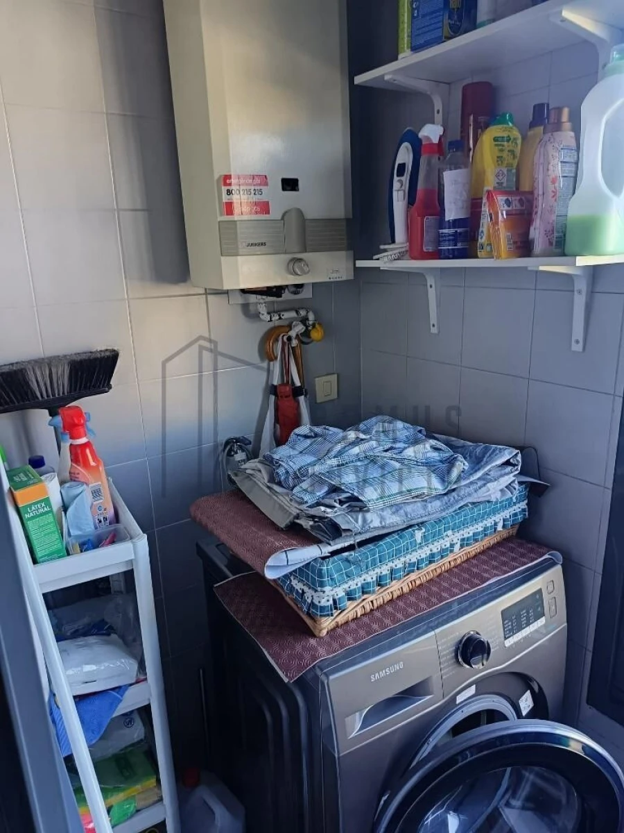 Apartamento T1 para Venda em Cedofeita, Santo Ildefonso, Sé, Miragaia, São Nicolau e Vitória Foto 9