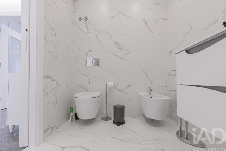 Apartamento T2 para Arrendamento em Ericeira Foto 6