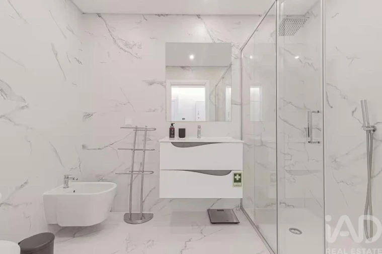 Apartamento T2 para Arrendamento em Ericeira Foto 5