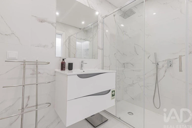 Apartamento T2 para Arrendamento em Ericeira Foto 7