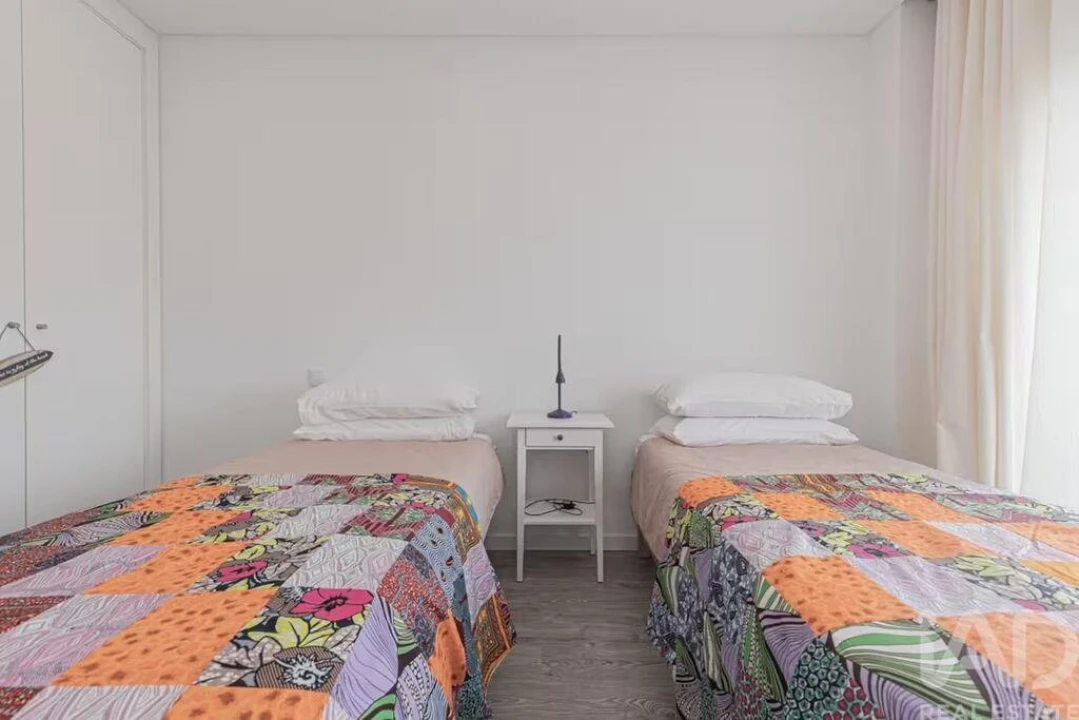 Apartamento T2 para Arrendamento em Ericeira Foto 25