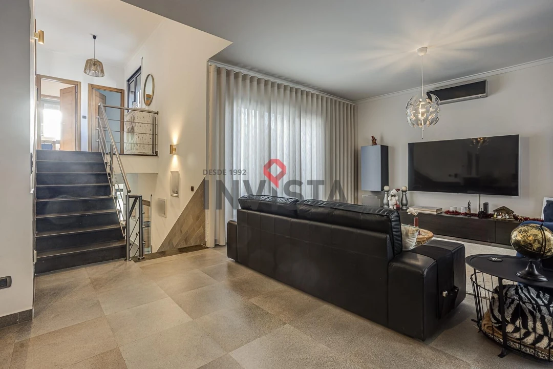 Moradia T3 para Venda em Alverca do Ribatejo e Sobralinho Foto 5