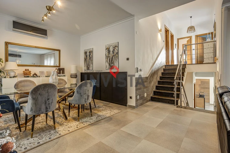 Moradia T3 para Venda em Alverca do Ribatejo e Sobralinho Foto 1