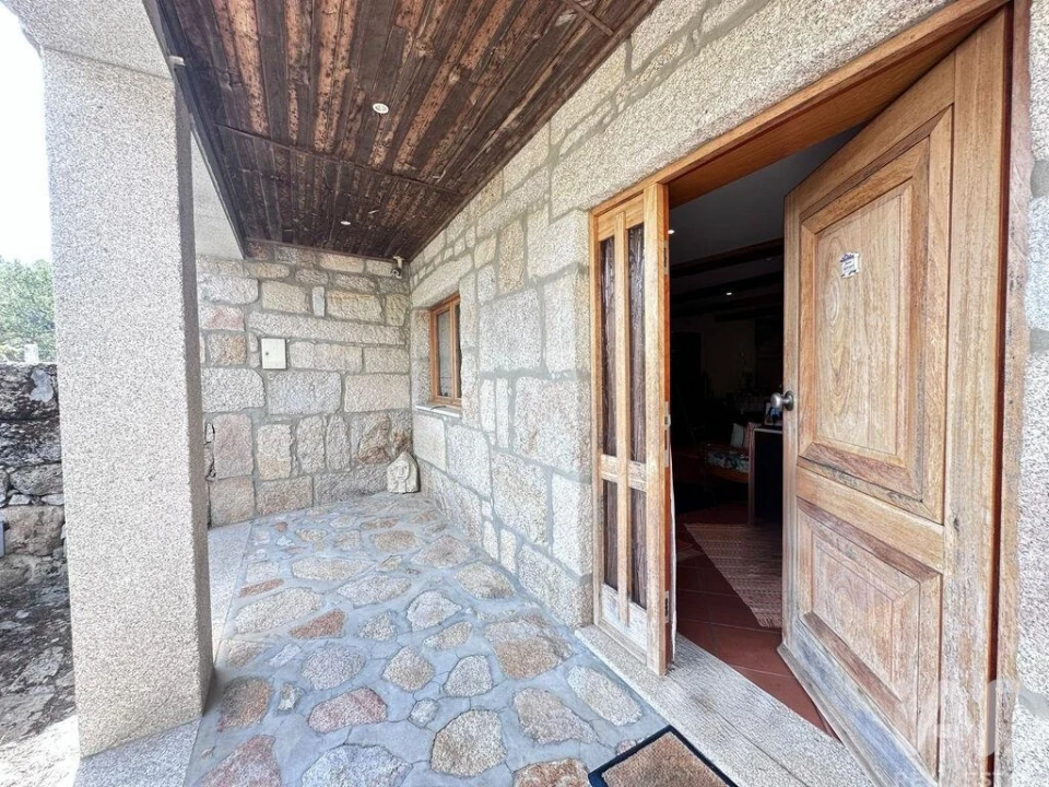 Moradia T4 para Venda em Tinhela e Alvarelhos Foto 9