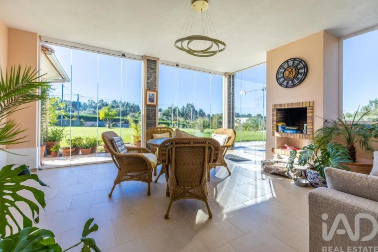 Moradia T4 para Venda em Santa Maria, São Pedro e Sobral da Lagoa Foto 22