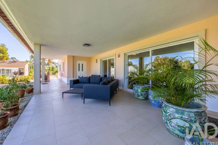 Moradia T4 para Venda em Santa Maria, São Pedro e Sobral da Lagoa Foto 23