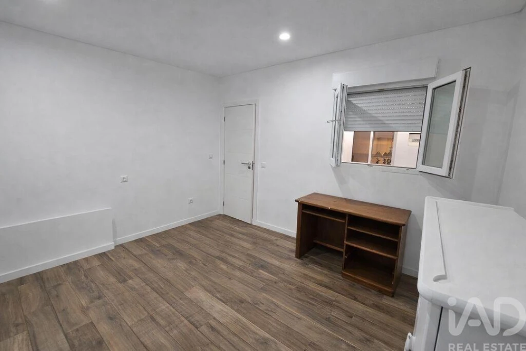 Moradia T3 para Venda em Atalaia e Alto Estanqueiro-Jardia Foto 10