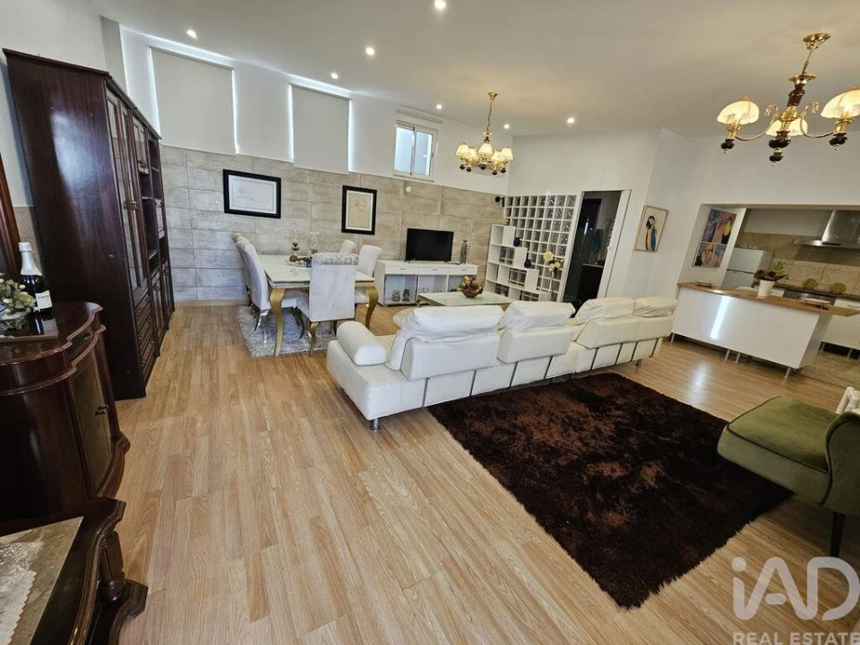 Moradia T3 para Venda em Atalaia e Alto Estanqueiro-Jardia Foto 3