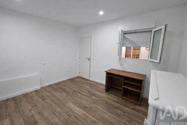 Moradia T3 para Venda em Atalaia e Alto Estanqueiro-Jardia Foto 10