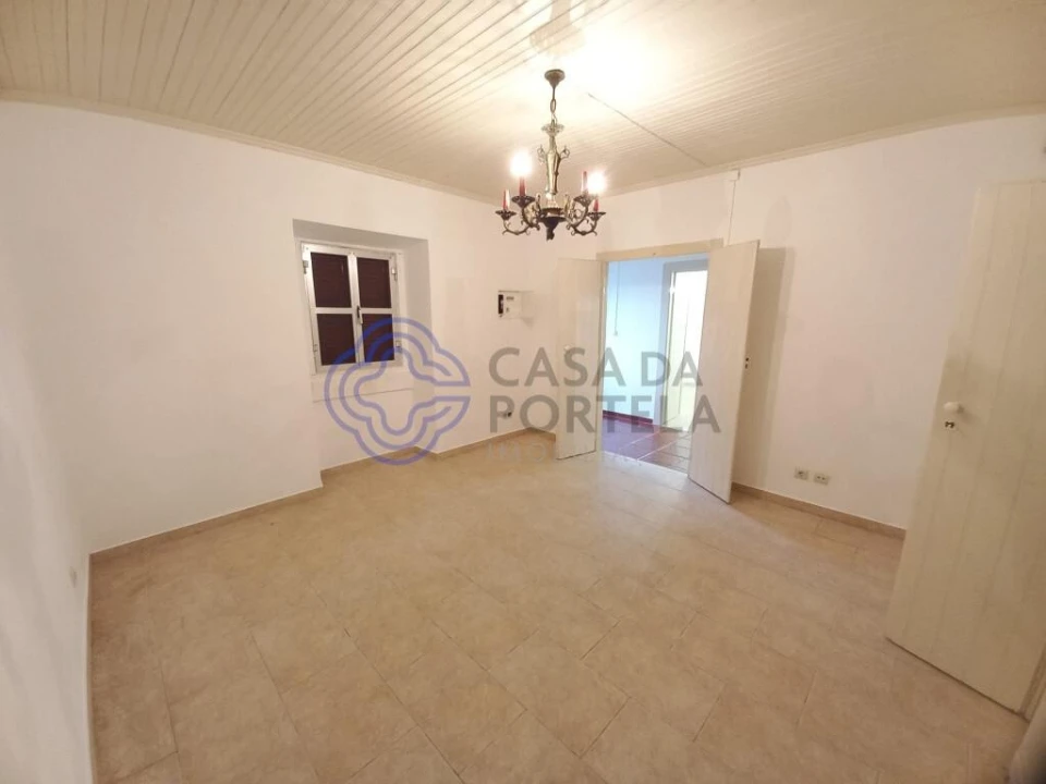 Moradia T2 para Venda em Ferreira do Zezere Foto 5