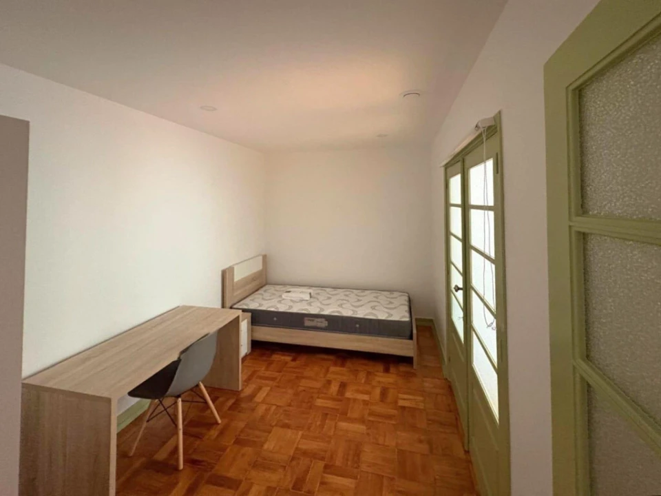 Prédio para Venda em Santo Antonio dos Olivais Foto 2