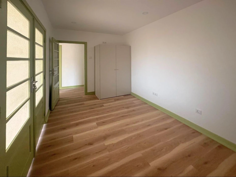 Prédio para Venda em Santo Antonio dos Olivais Foto 5