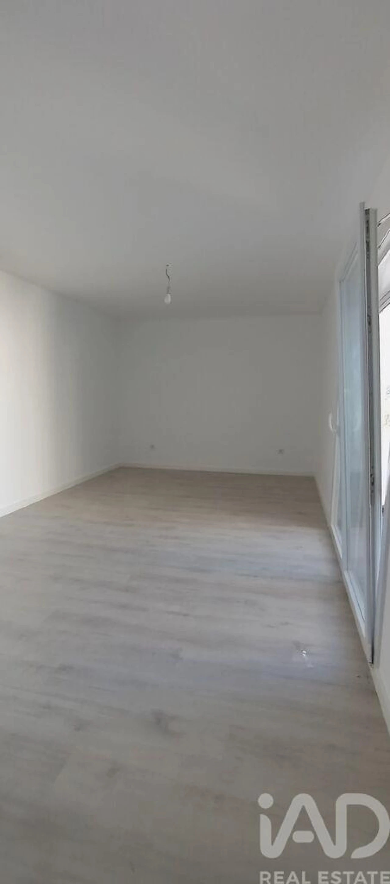 Moradia T4 para Venda em Antuzede e Vil de Matos Foto 9