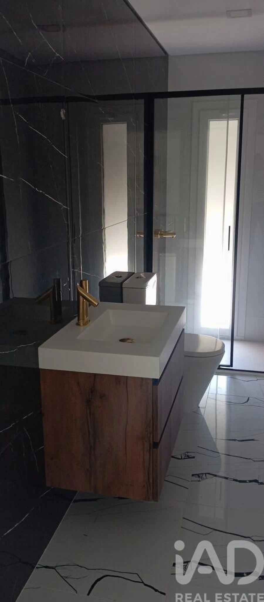 Moradia T4 para Venda em Antuzede e Vil de Matos Foto 6