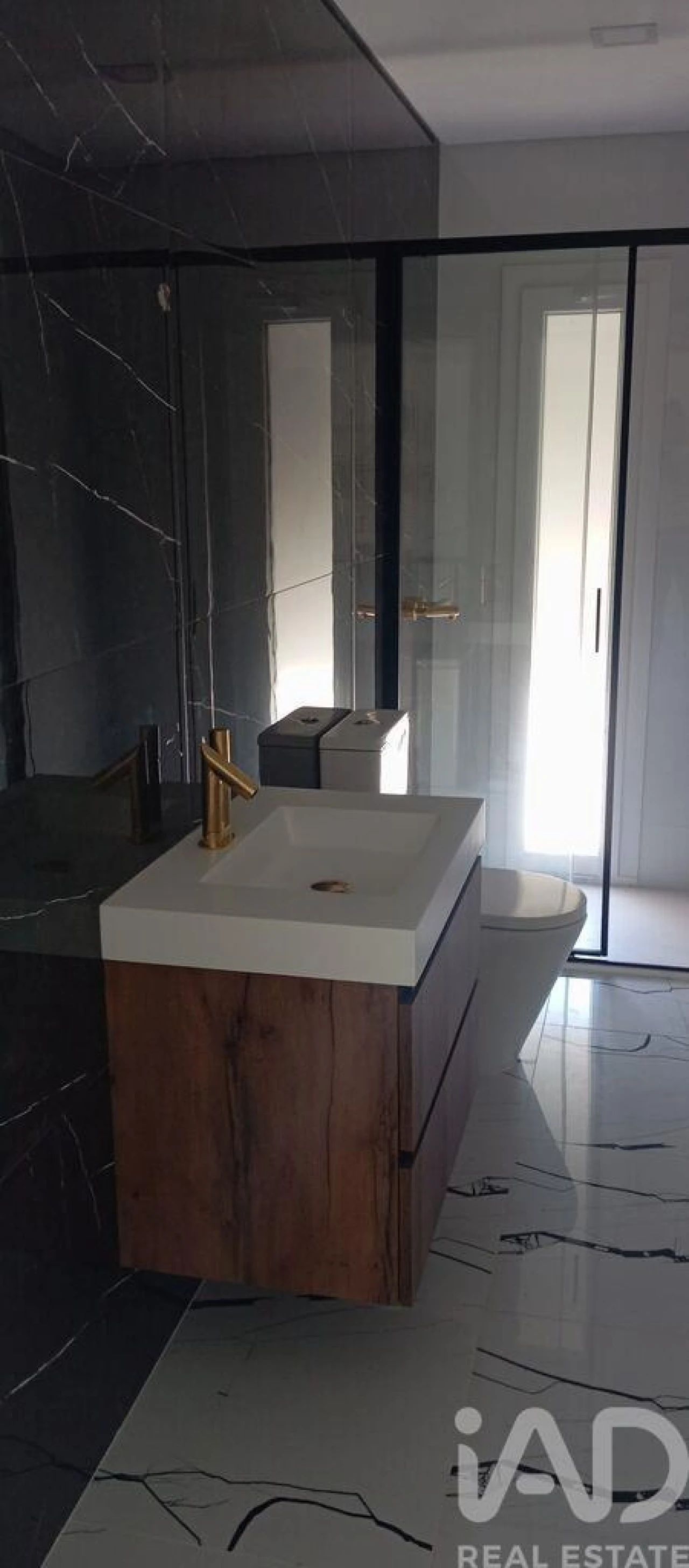 Moradia T4 para Venda em Antuzede e Vil de Matos Foto 6