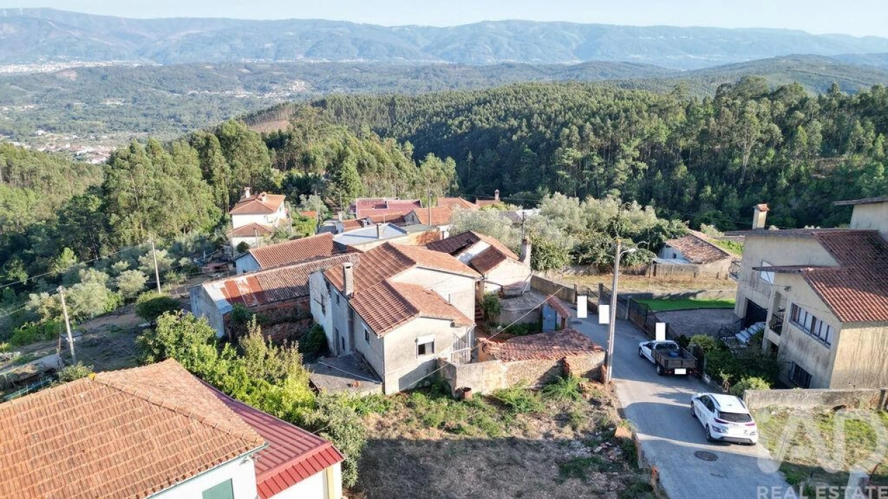 Moradia T6 para Venda em Semide e Rio Vide Foto 30