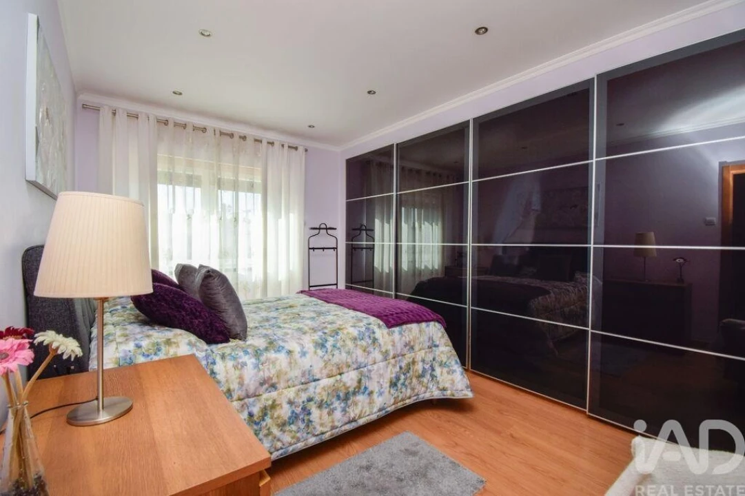 Moradia T4 para Venda em Algueirão-Mem Martins Foto 16