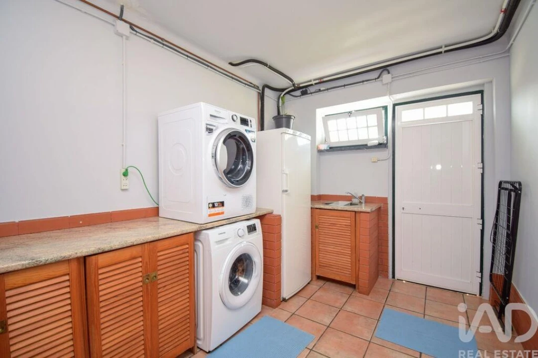 Moradia T4 para Venda em Algueirão-Mem Martins Foto 25