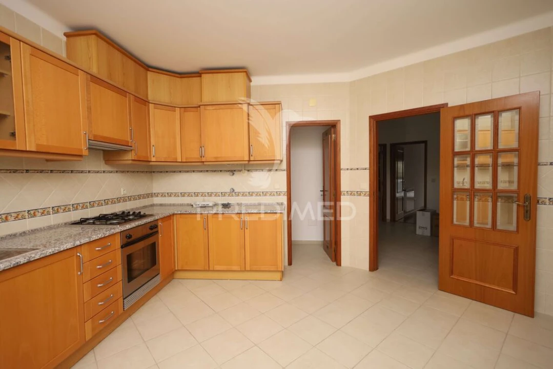 Apartamento T3 para Venda em São João Baptista Foto 1