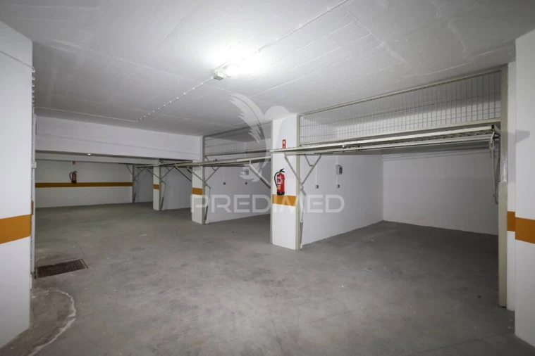 Apartamento T2 para Venda em São João Baptista Foto 5