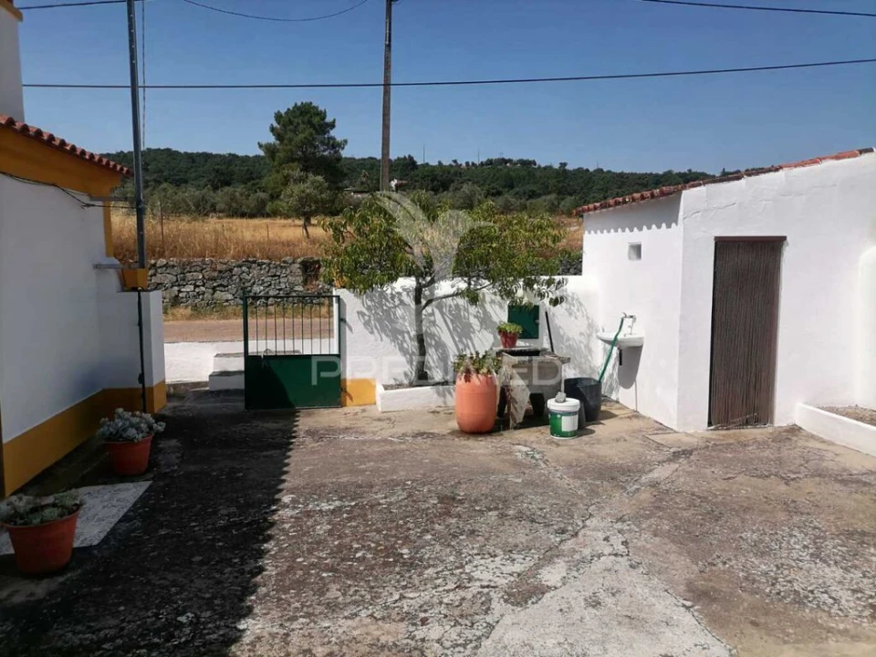 Moradia T2 para Venda em Reguengo e São Julião Foto 7