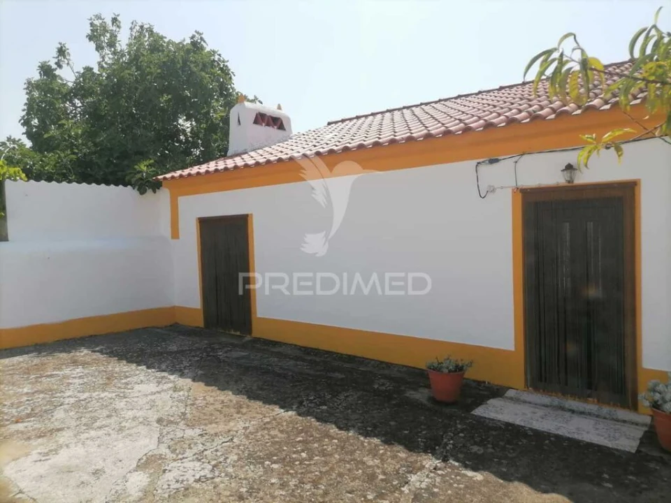 Moradia T2 para Venda em Reguengo e São Julião Foto 2