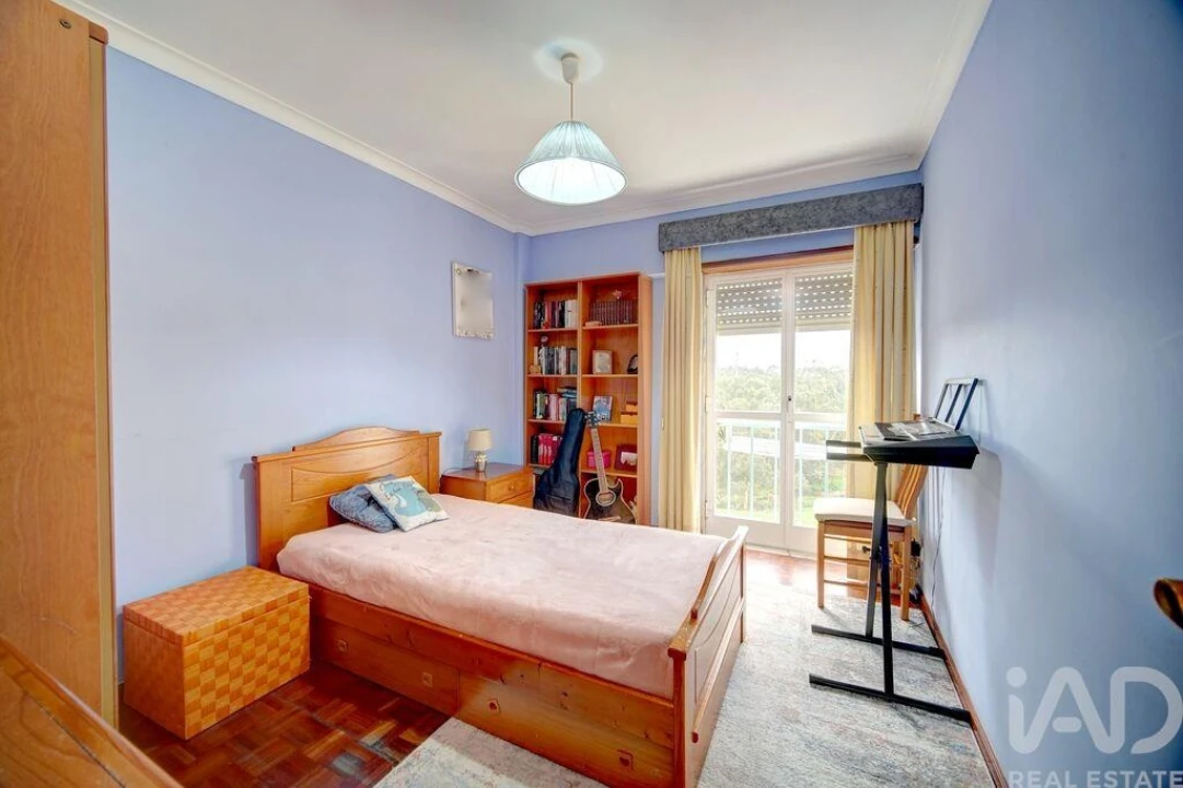 Apartamento T3 para Venda em Rio de Mouro Foto 22