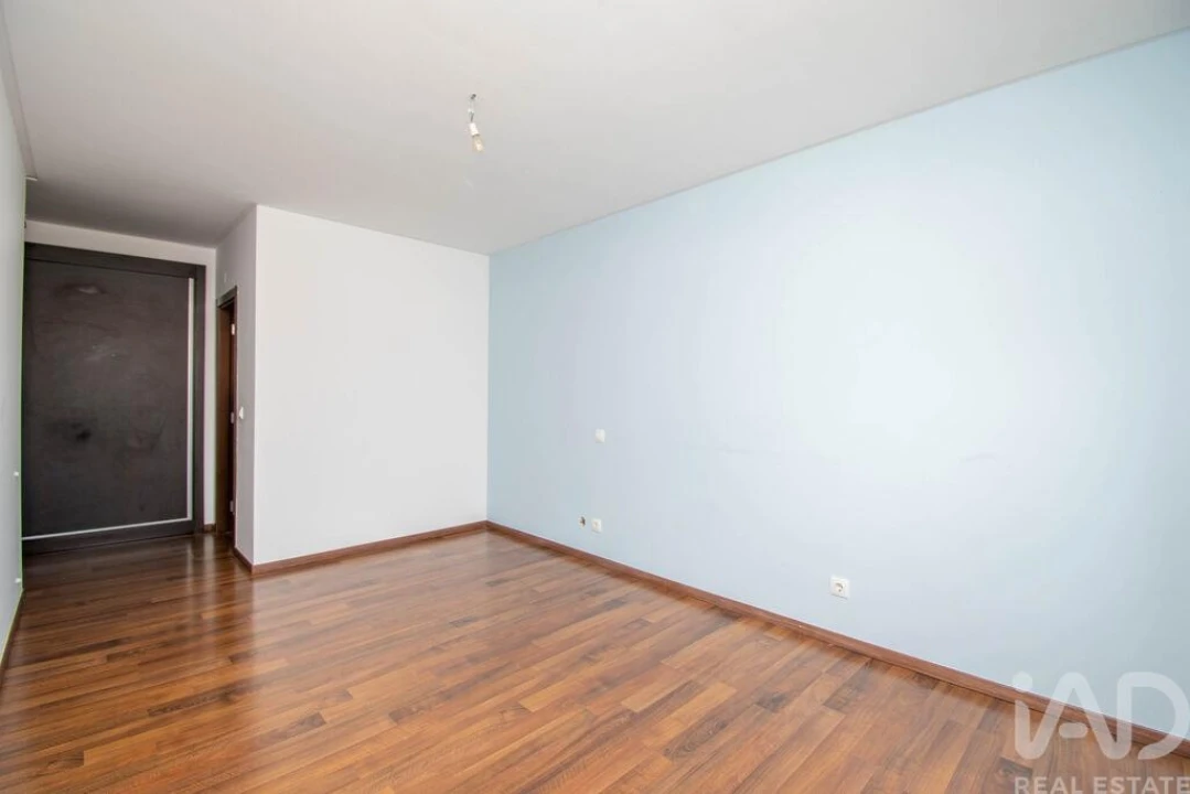 Apartamento T3 para Venda em Marinha Grande Foto 9