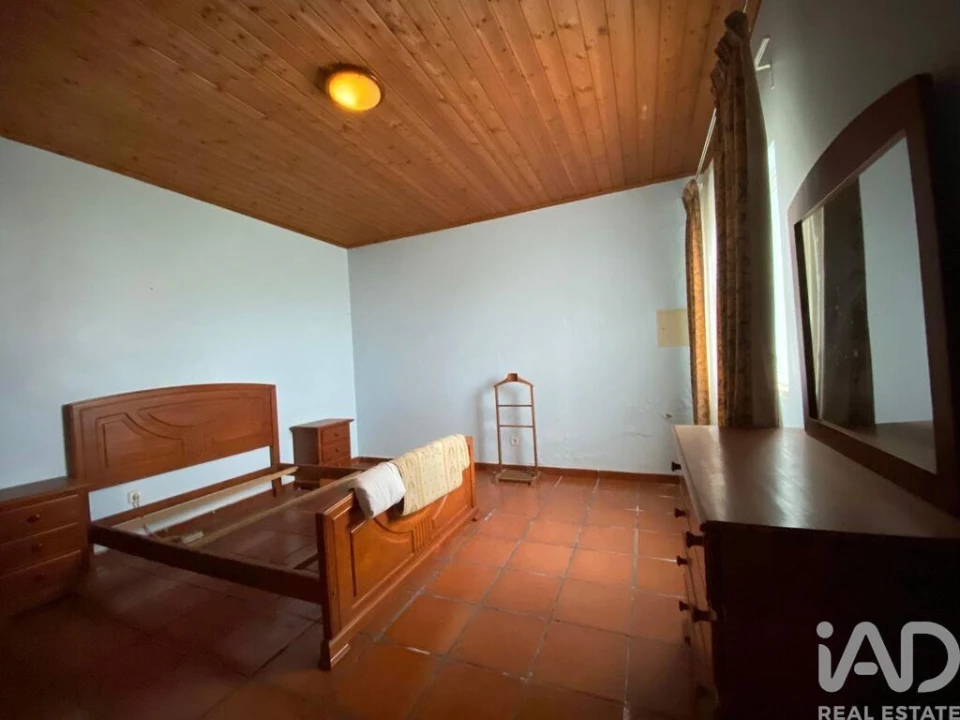 Terreno para Venda em Quelfes Foto 6