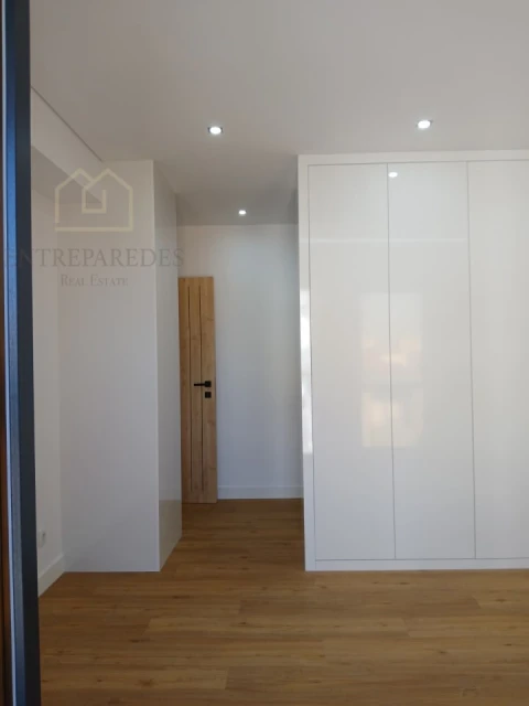 Apartamento T1 para Venda em Cedofeita, Santo Ildefonso, Sé, Miragaia, São Nicolau e Vitória