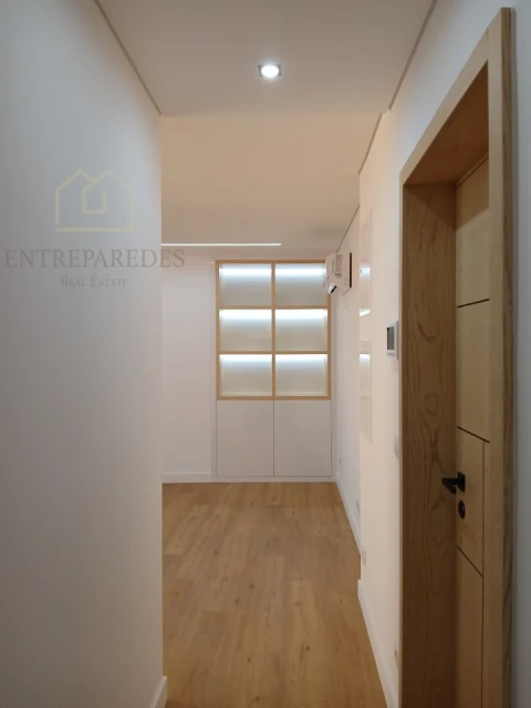Apartamento T1 para Venda em Cedofeita, Santo Ildefonso, Sé, Miragaia, São Nicolau e Vitória