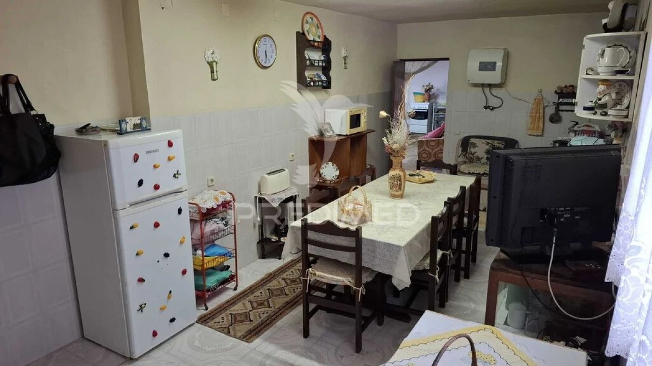 Moradia T1 para Venda em Azoia de Cima e Tremês Foto 13