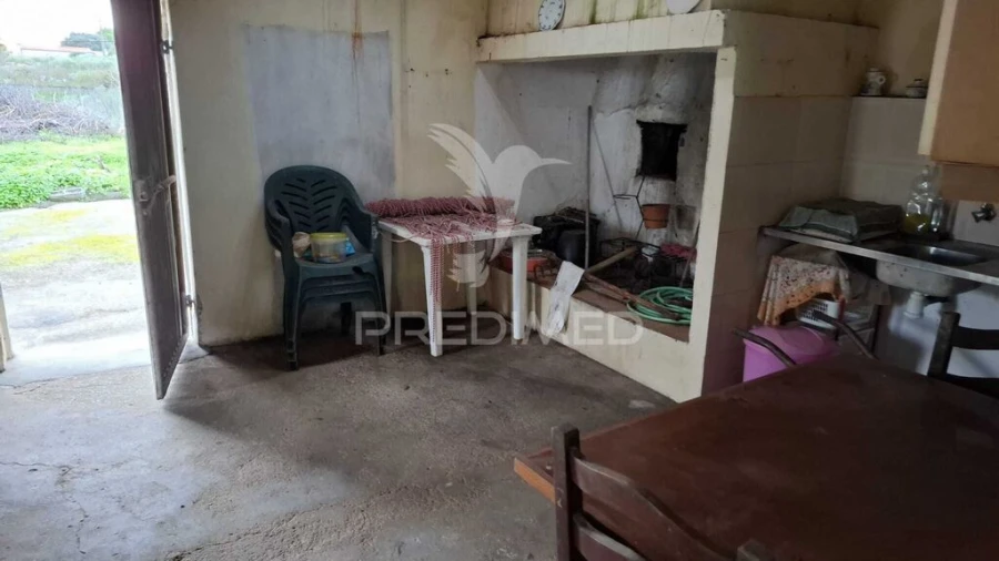 Moradia T1 para Venda em Azoia de Cima e Tremês Foto 18