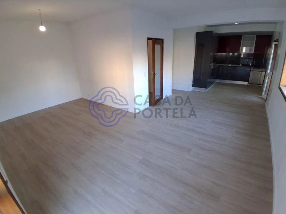 Apartamento T2 para Venda em Baguim do Monte (Rio Tinto) Foto 1