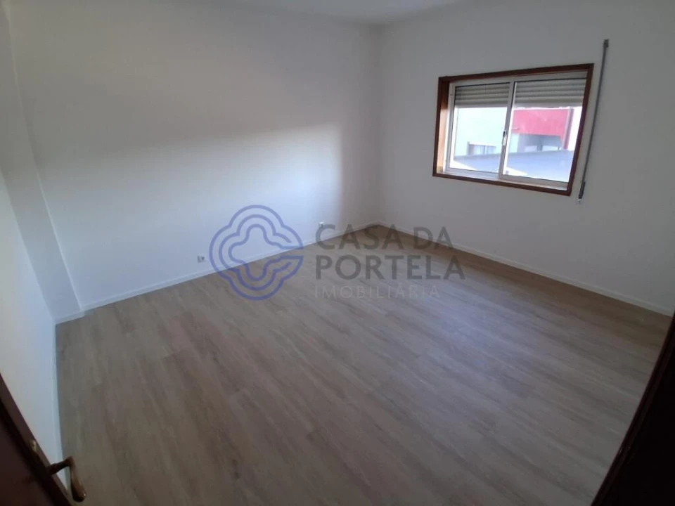 Apartamento T2 para Venda em Baguim do Monte (Rio Tinto) Foto 35