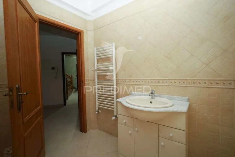 Apartamento T3 para Venda em São João Baptista Foto 13