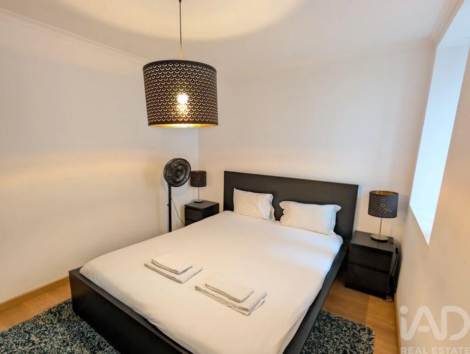 Apartamento T1 para Arrendamento em Misericórdia Foto 8