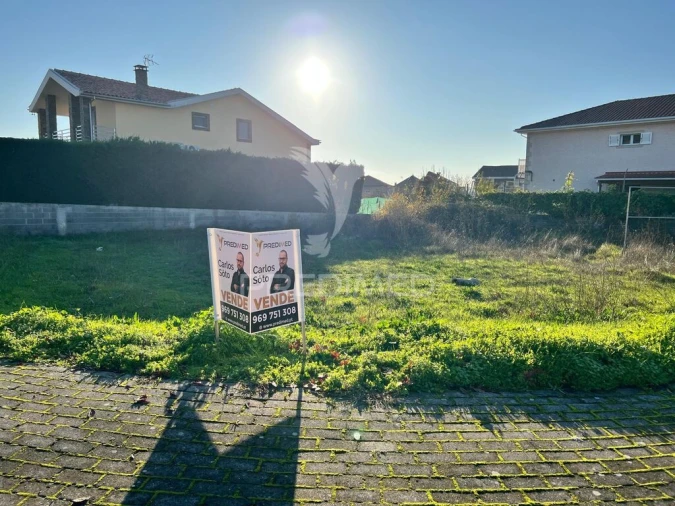 Terreno para Venda em Torre de D. Chama Foto 2
