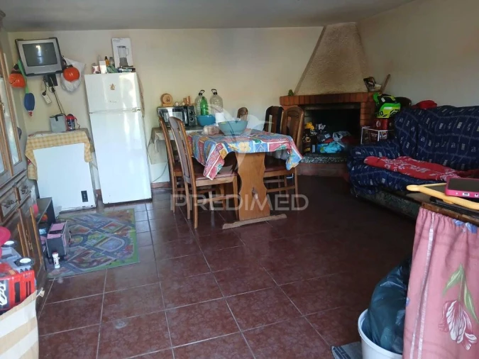 Moradia T3 para Venda em Calvos e Frades Foto 7